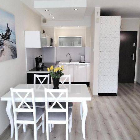 Apartament Kasztanowy Wladyslawowo Exterior photo